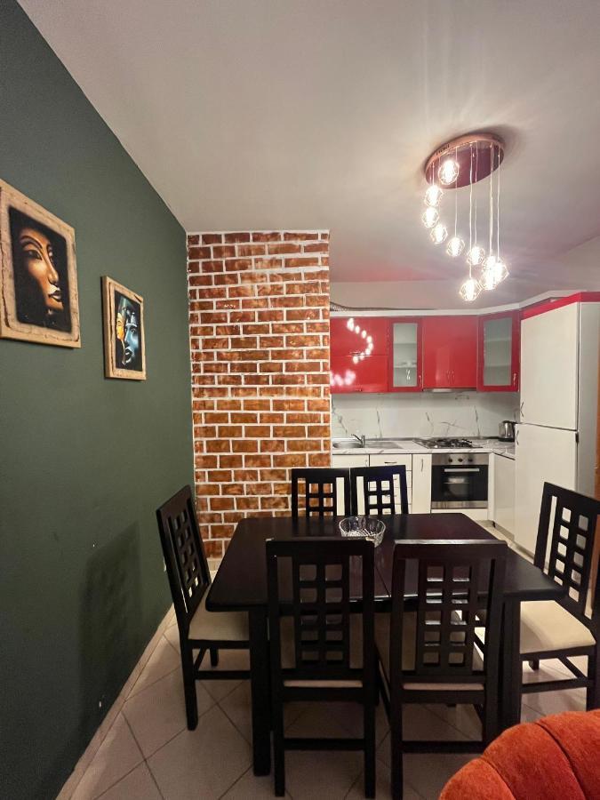 Apartament Aura Skanderbeg Square *