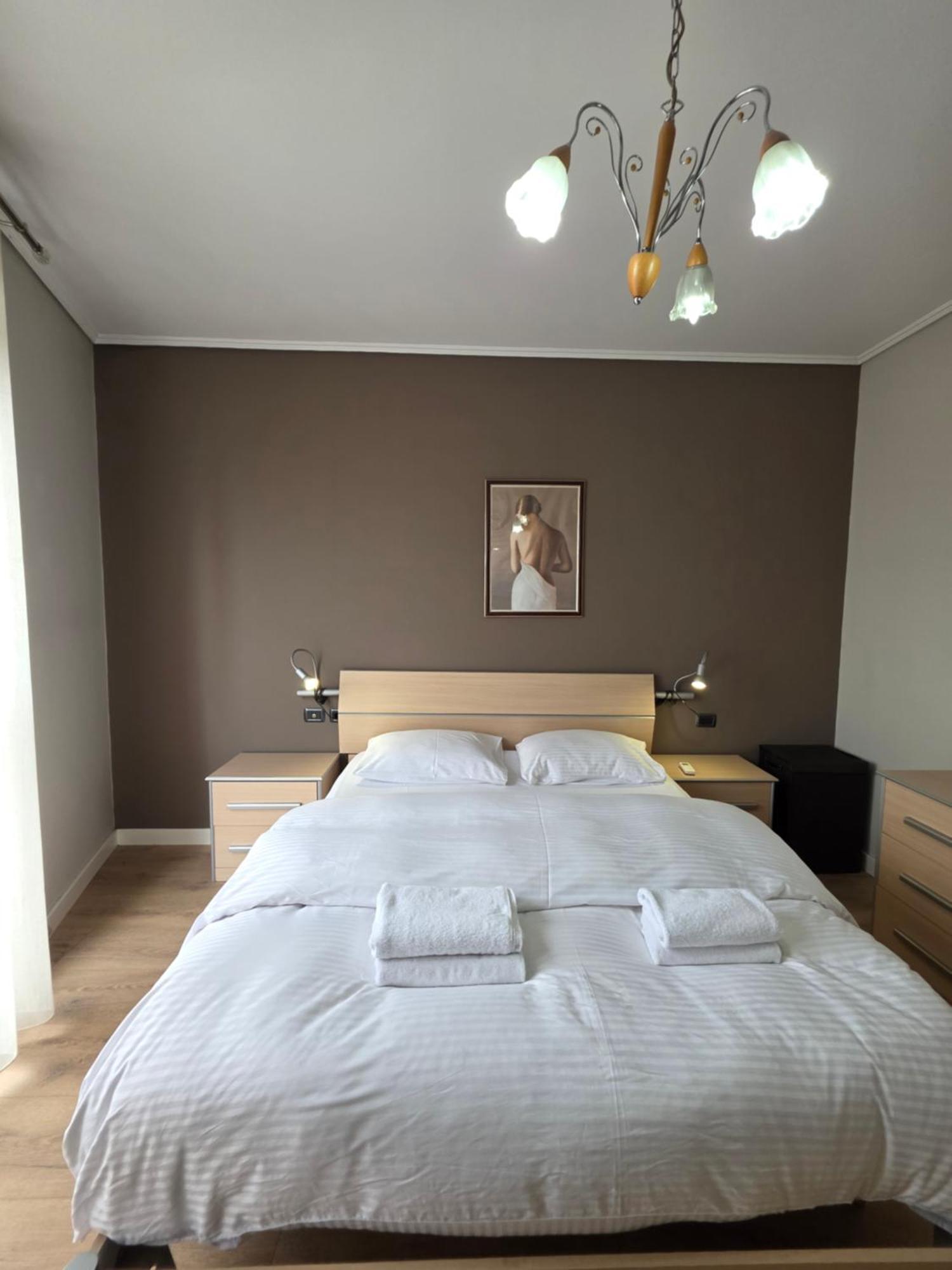 Apartament Aura Skanderbeg Square